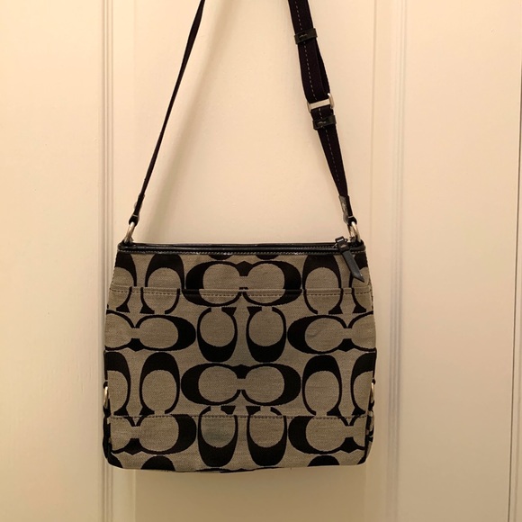 Coach Crossbody Bag - Picture 2 of 3